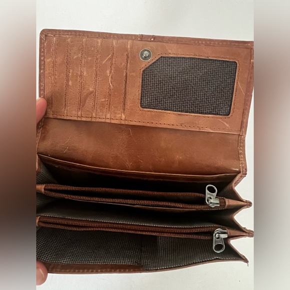 Spikes & Sparrow Brown Genuine Leather Wallet  Multi Compartment - Picture 4 of 5
